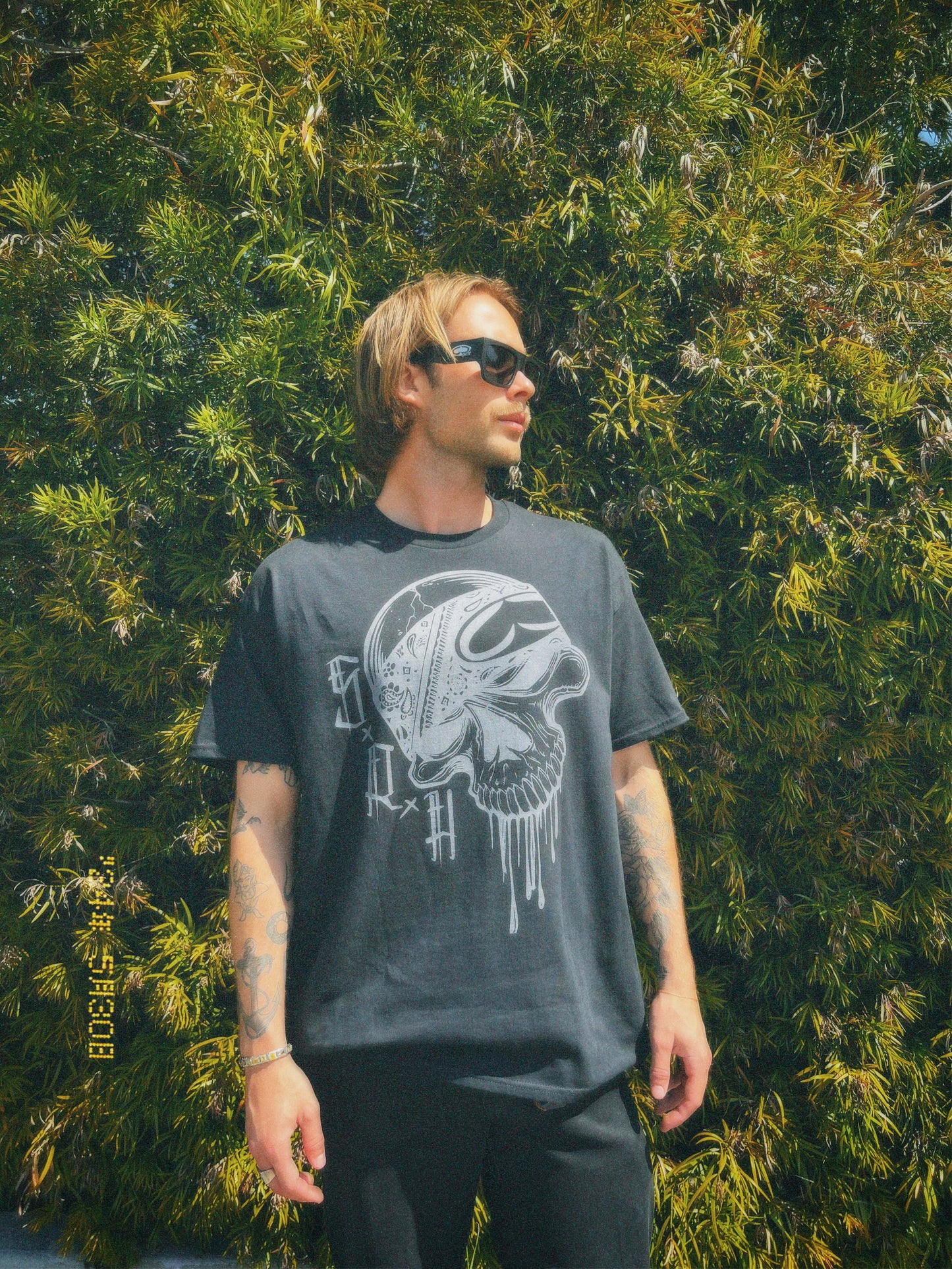 Lurker Tee (Black)